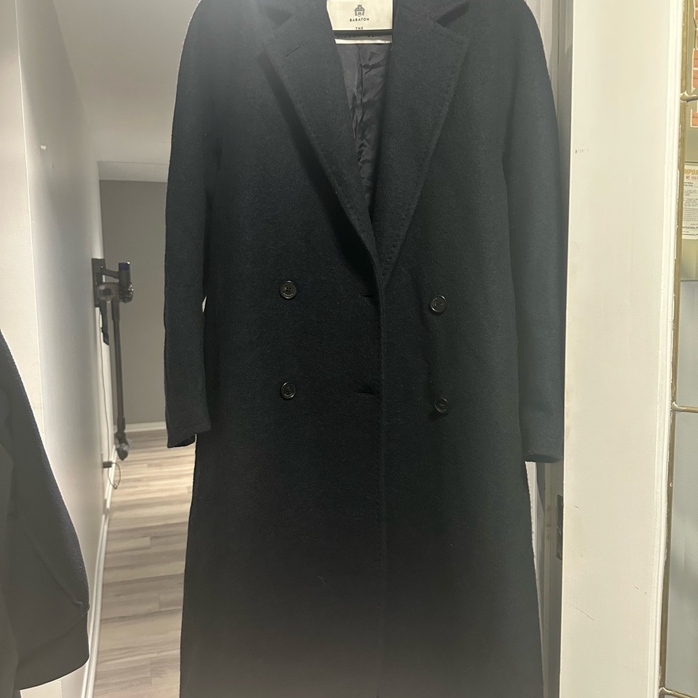 SOLD!!!!!!     ARITZIA BABATON THE SLOUCH COAT XXS
